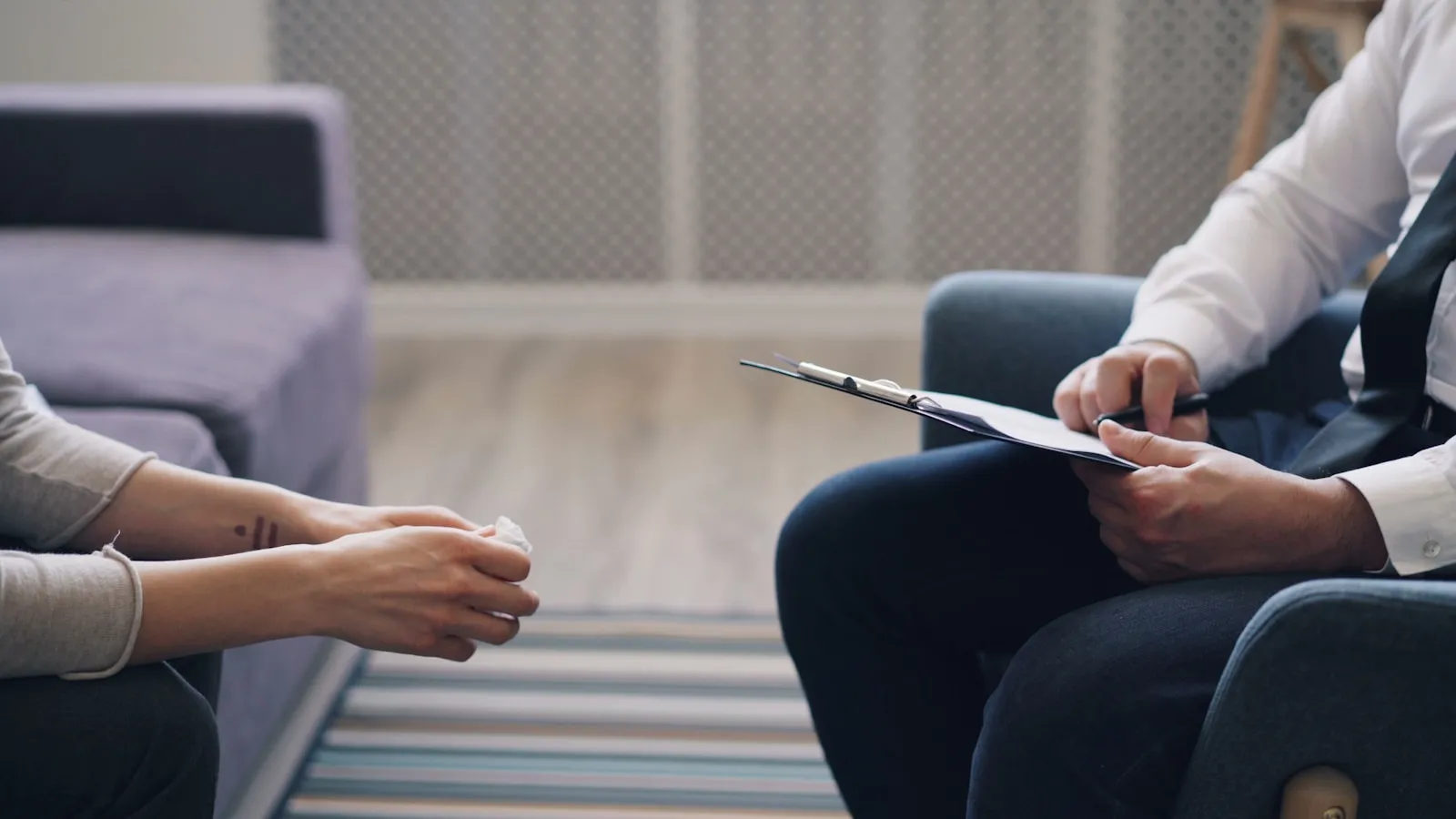 Job seeker planning a client support specialist application