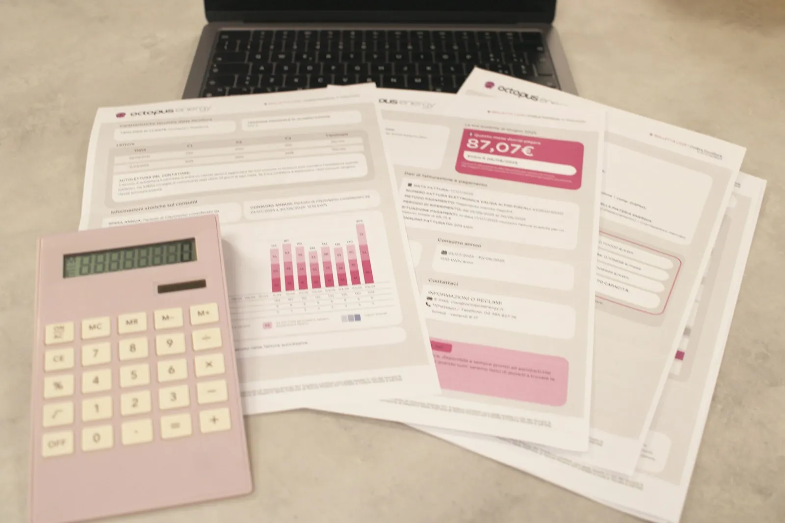 Job seeker planning a SaaS account manager application